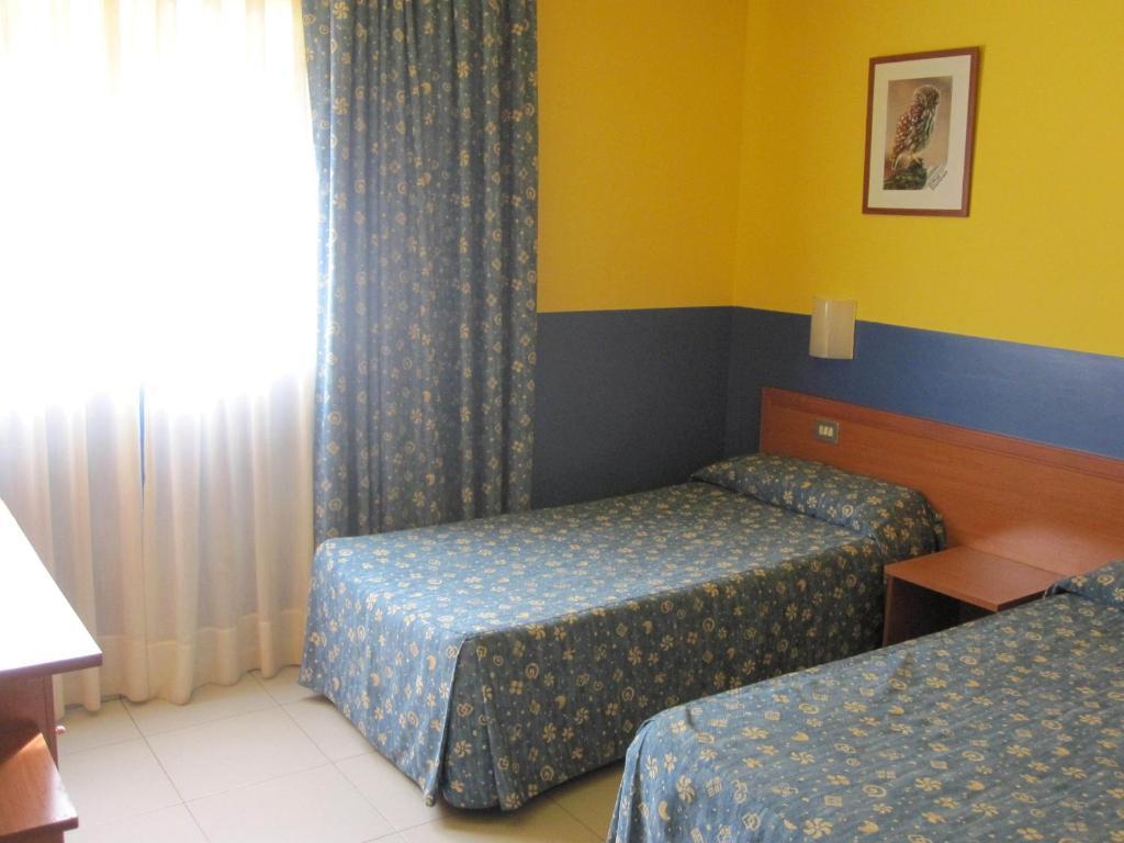 Hotel Blauet By Bossh Hotels El Prat de Llobregat Room photo